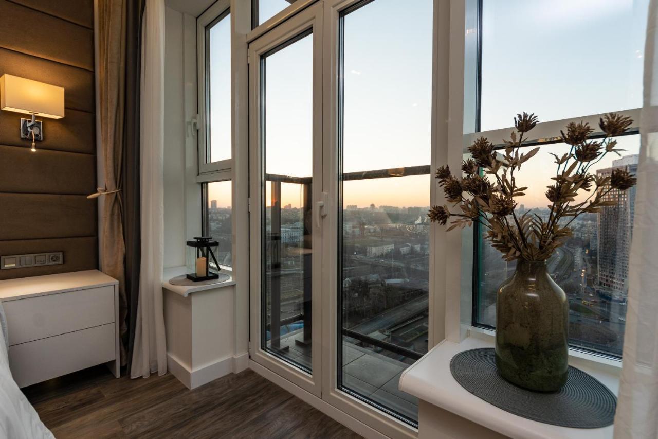 Victory-29 Luxury Apartment Center เคียฟ ภายนอก รูปภาพ