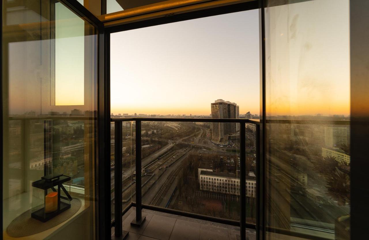 Victory-29 Luxury Apartment Center เคียฟ ภายนอก รูปภาพ